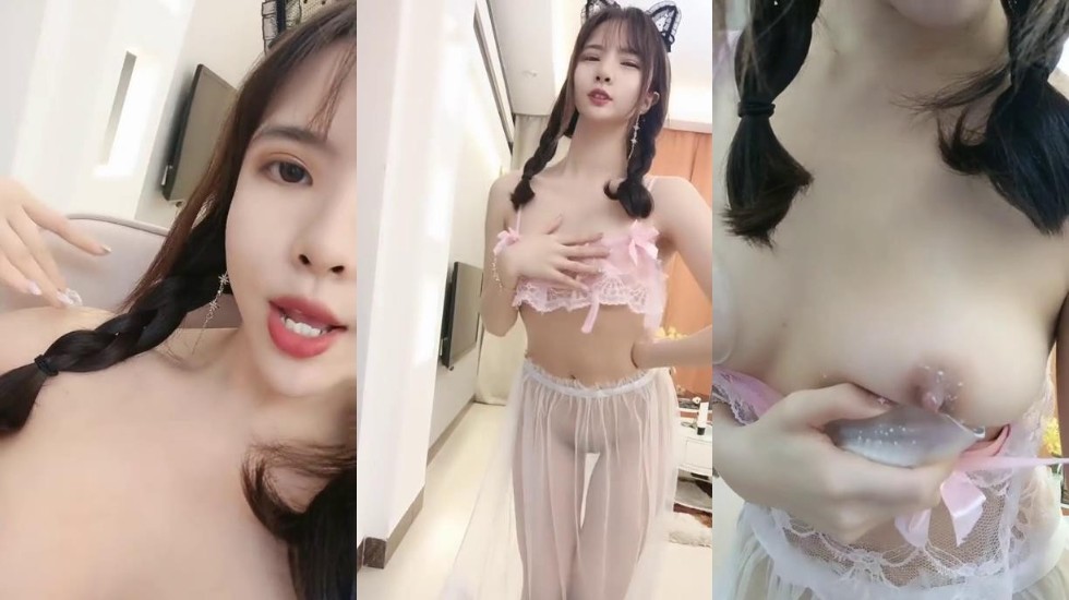 风骚的女闺蜜，全程露脸情趣诱惑，跟狼友互动撩骚听指挥，吸奶器里装跳蛋刺激奶头，道具抽插无毛骚穴好刺激 — 2023